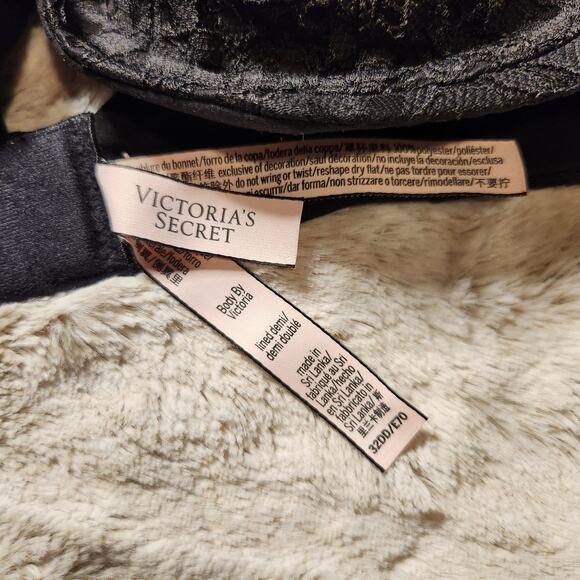 Victoria's Secret Black Floral Lace Body By Victoria Demi Bra 32DD - Picture 3 of 7